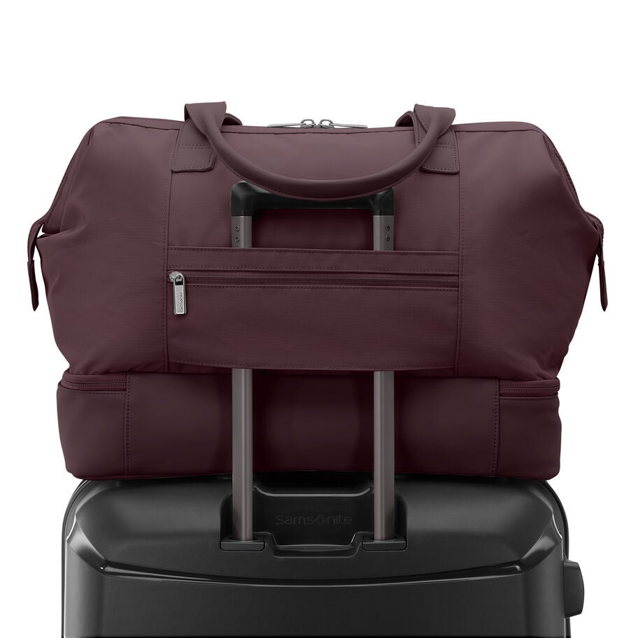 Samsonite Companion Bags Weekender in the color Merlot. image number 4